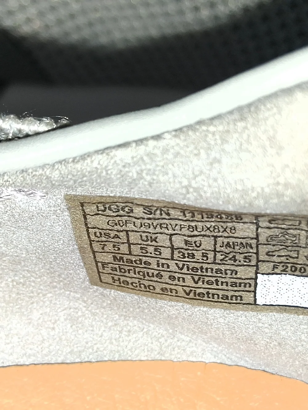 UGG Tay Sneakers. Gray. Women's Size 7.5 - Picture 11 of 16